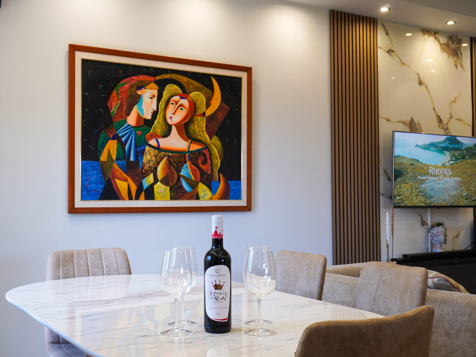 Dining table for six at Casa Avgeri holiday home